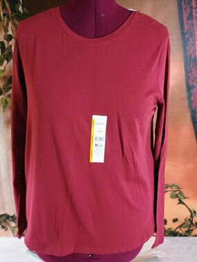 NWT Time and Tru Sz L Large Red Long Sleeve Cotton Crew Neck Basic Essential Tee